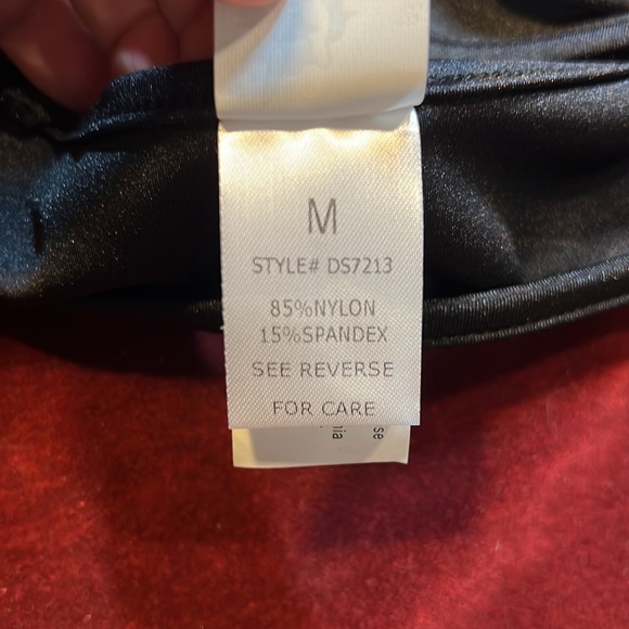 New, Black Strappy O-Ring Top - Picture 13 of 14